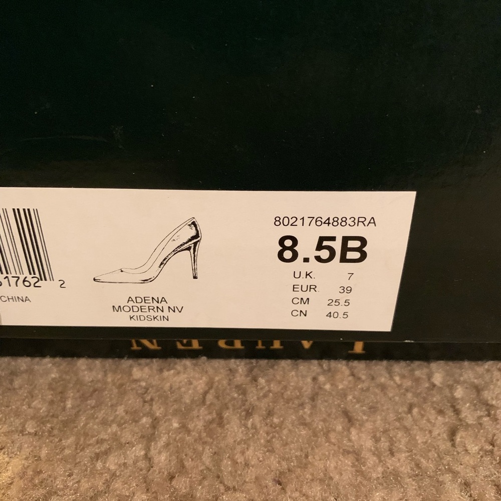 Lauren by RL heels size 8.5 - Picture 4 of 4
